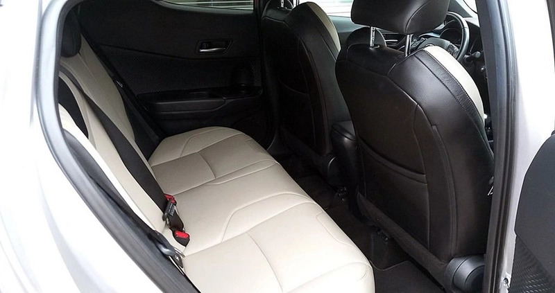 Toyota C-HR cena 105900 przebieg: 44227, rok produkcji 2020 z Tychy małe 211
